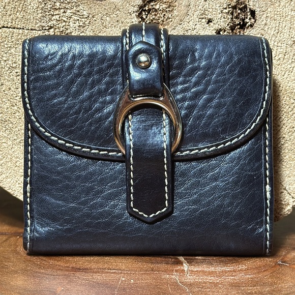 Dooney & Bourke Handbags - DOONEY & BOURKE Compact Bifold Snap Wallet
